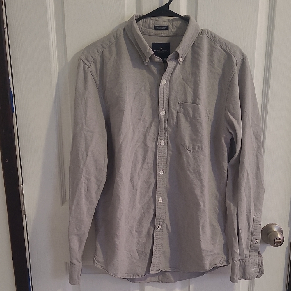 American Eagle Outfitters Gray Casual Button-Down